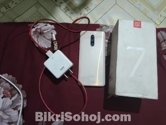 OnePlus 7pro..8-256